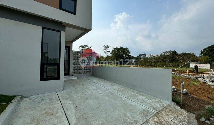 Rumah Baru Dalam Perumahan Skyland Bangungan Modern Scandivian Japandi Cocok Untuk Hunian Keluarga di Pandanlandung 2