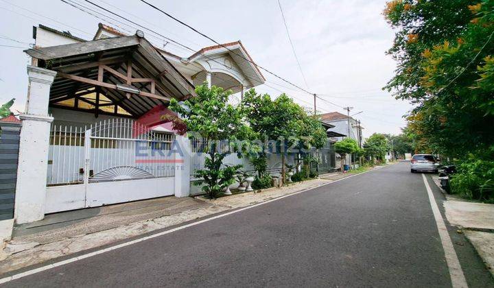 Rumah 2 Lantai Dekat Masjid, Kampus Polinema, Univ.brawijaya, Selangkah Dengan Kawasan Ramai Dewandaru di Pandan Arum, Bunga Bunga , Malang 2