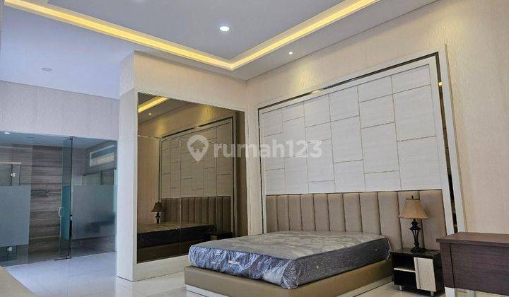 Dijual rumah lux plus kolam renang istana dieng malang 2