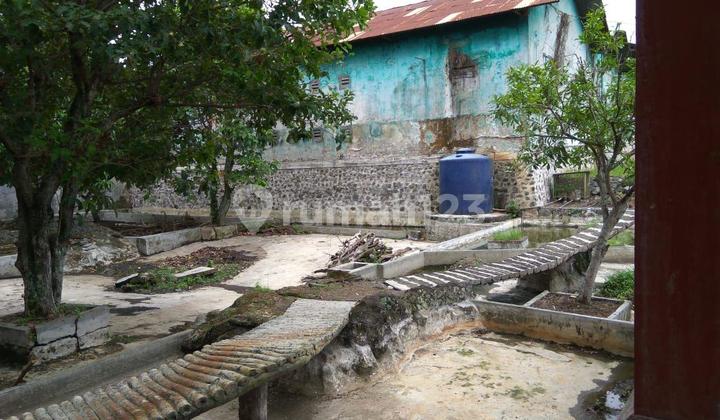 Warehouse for sale on Raya Pakis Malang, ready to use.