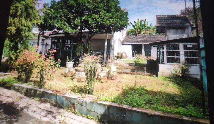 Dijual rumah dan gedung walet di anjasmoro lawang 2