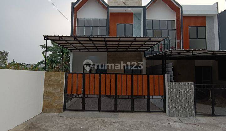 Ready Stock Rumah 3 Lantai Siap Huni Bisa KPR DP 0% Free Biaya 1