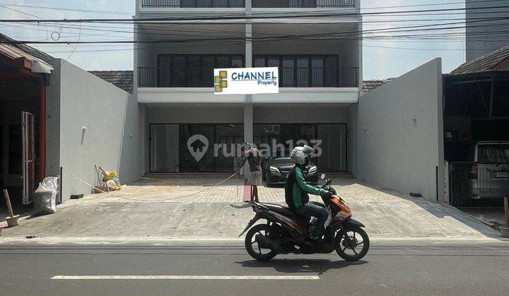 Ruko Pinggir Jalan Lokasi Strategis cocok Utk Usaha/kantor, Ruko Bsd 1