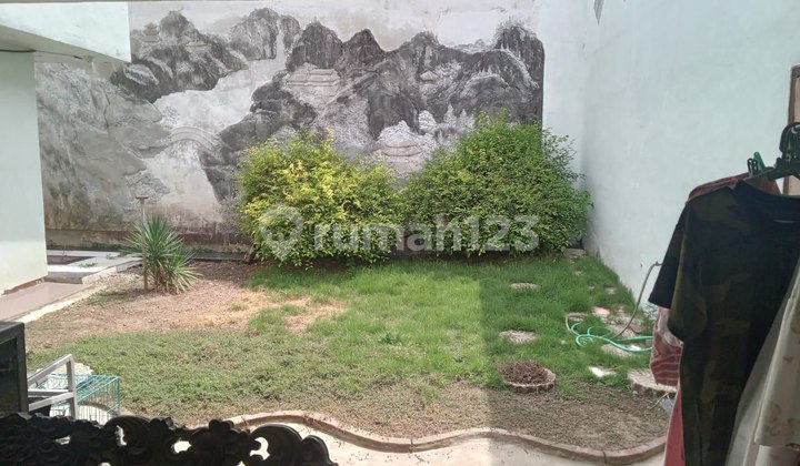 Dijual Rumah Manyar Kartika Row Jalan 3 mobil 2