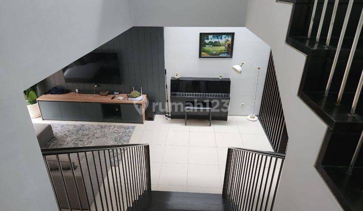 Jual Rumah Crystal Golf Strategis, Siap Huni, Furnished  1