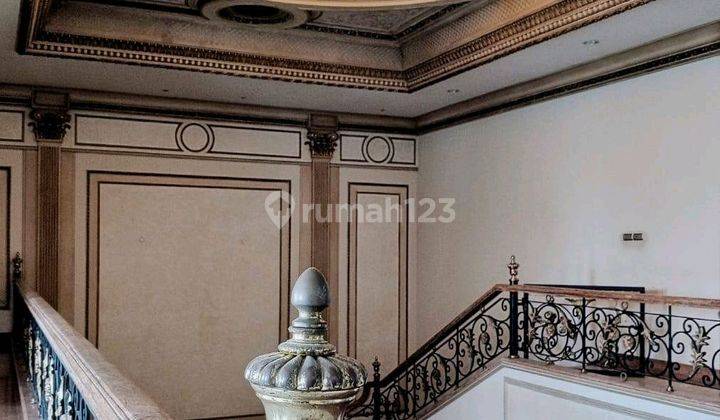 Sewa Rumah Pakuwon Indah Vbr, Siap Huni, Mewah 1