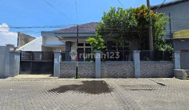 Rumah Kalijudan Madya Strategis Hitung Tanah  1