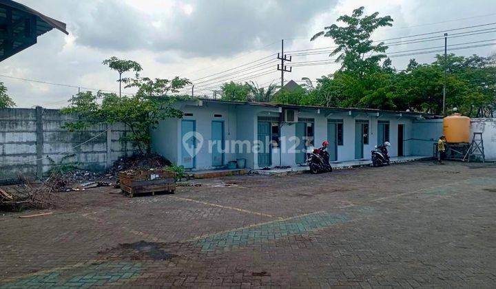 Gudang Di Margomulyo, Greges, Kec. Asem Rowo, Surabaya, Jawa Timur, Margomulyo 4120.0 M² Unfurnished Hgb Loading Dock 2