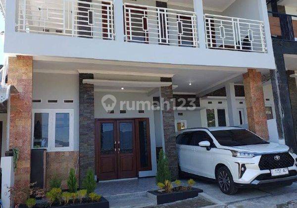 Dijual Villa di Daerah Panderman,batu Strategis 2