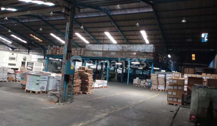 Dijual/disewakan Gudang Industri Siap Huni , Nol Jalan Raya Raya Kletek , Taman - Sidoarjo