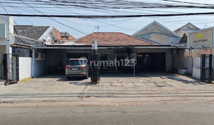 Sewa Rumah Raya Tenggilis Mejoyo, Strategis Dekat Ubaya 1