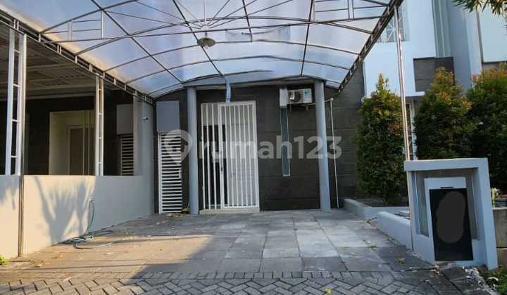 For Rent Royal Residence House Wiyung West Surabaya