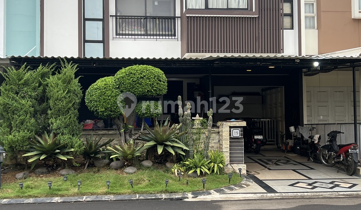 Rumah full furnish premium luas 243 M2 Cluster Canary, Summarecon Gading Serpong