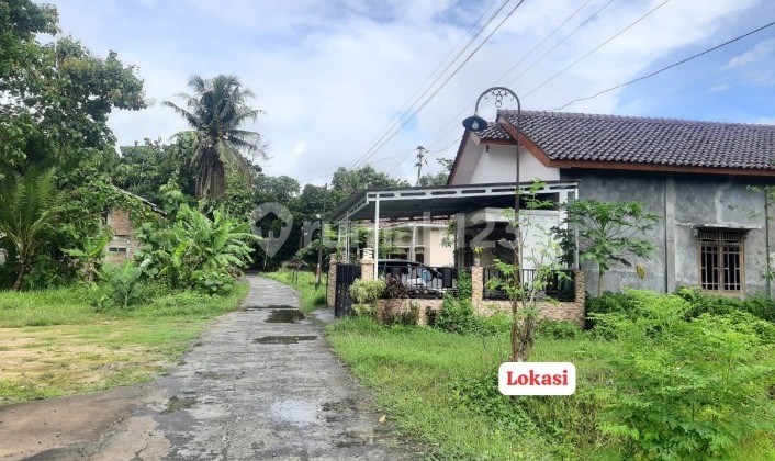 Good Yard in Sentolo Near Queen Latifah Hospital