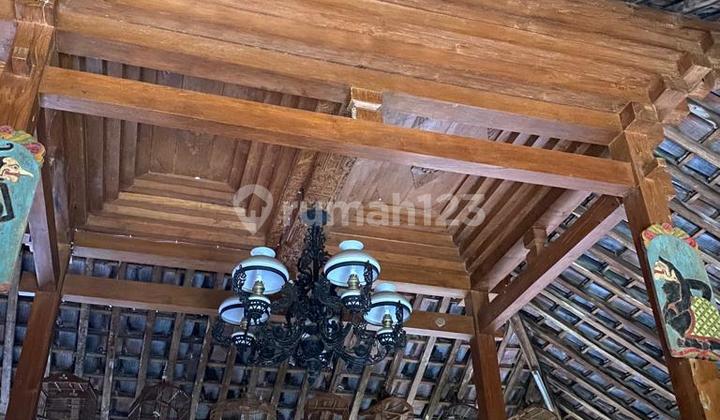 Limasan House with Joglo Bonus in Tamanan, Banguntapan, Bantul 2