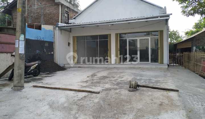 Shop House in South Krapyak Kulon, Kandang Menjangan, Near Pondok Krapyak 2