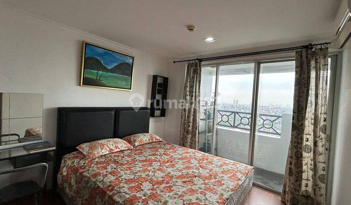 Green Central City 2 Kamar Tidur Furnished Bagus 2