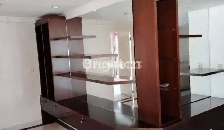 APARTEMEN EXCLUSIVE LUAS DAN NYAMAN DI TAMAN ANGGREK VIEW  PERKOTAAN 2