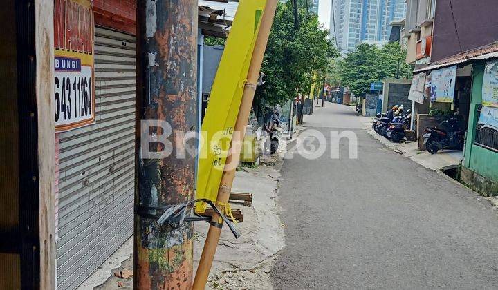 RUMAH POSISI STRATEGIS DEKAT MRT 2