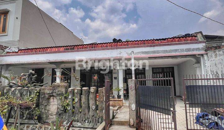 Rumah Tua 1,5 Lantai di Komplek Pertamina Pondok Ranji, Lingkungan Asri 1