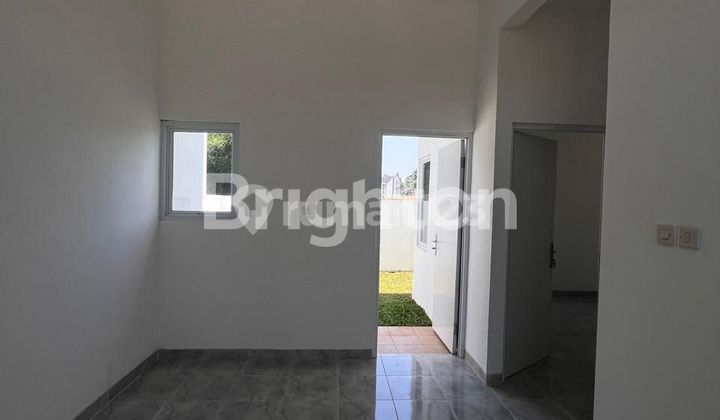 Hunian Keluarga Desain Minimalis dekat Stasiun KRL 2