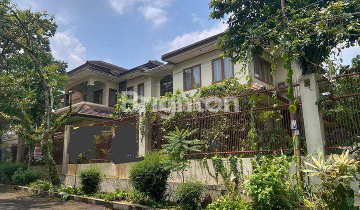 Rumah Mewah 2 lantai di Lokasi Elite Villa Duta Kota Bogor 2