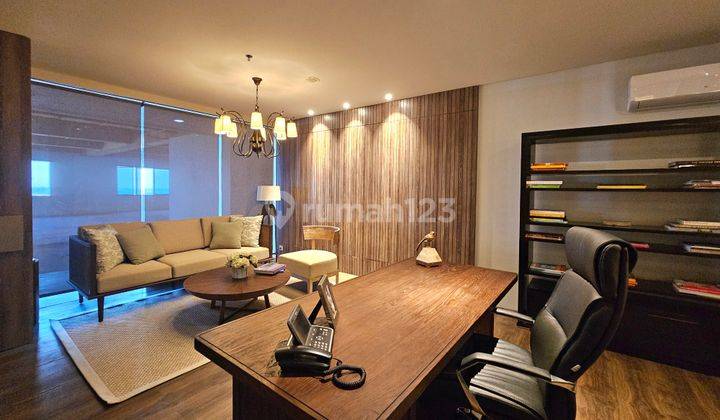 Luxury Office di Surabaya I  1