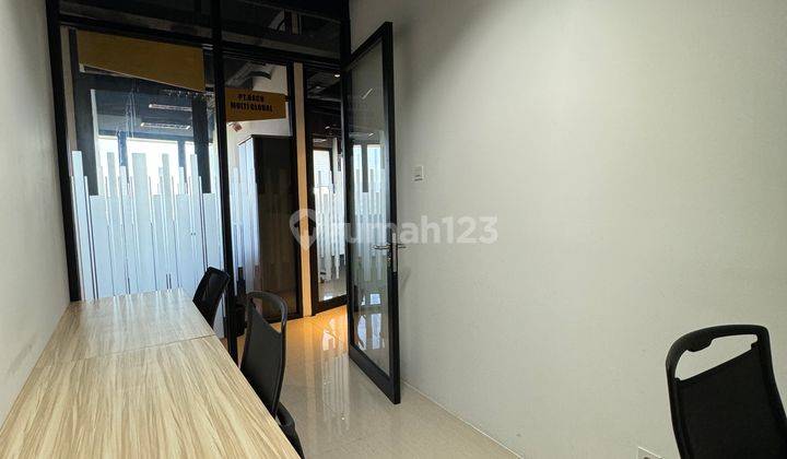 Kantor 24 Jam Siap Pakai 7 Sqm, No Unit 23, 3 Meja, Wiyung Surabaya 1