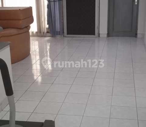 Rumah 2 Lantai Di Sunter, Jakut