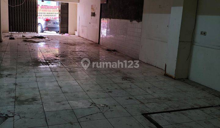 Ruko Komersil 5,7x33 M Di Pusat Perbelanjaan Pasar Baru, Jakpus 2