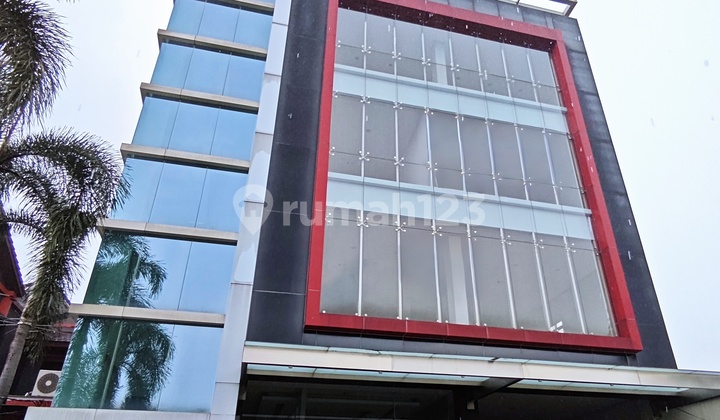 4-Storey Office Building 2,050 M2 with Lift in Jatinegara, East Jakarta