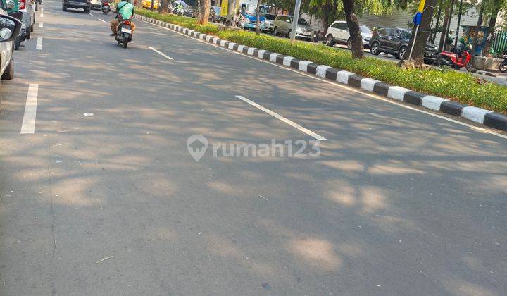 Rumah Tua Hitung Tanah Dekat Senen, Jakarta Pusat 2