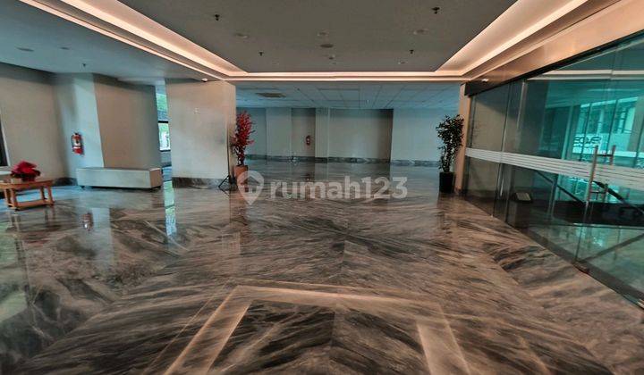 Gedung 8 Lantai Termasuk Basement Ada Lift Dekat Kebayoran Baru, Jaksel 1