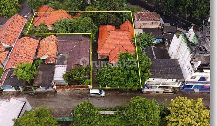 Rumah 2 Bangunan Plus Tnh Lt 1.107 M2 Shm Dekat Margahayu, Bekasi 1