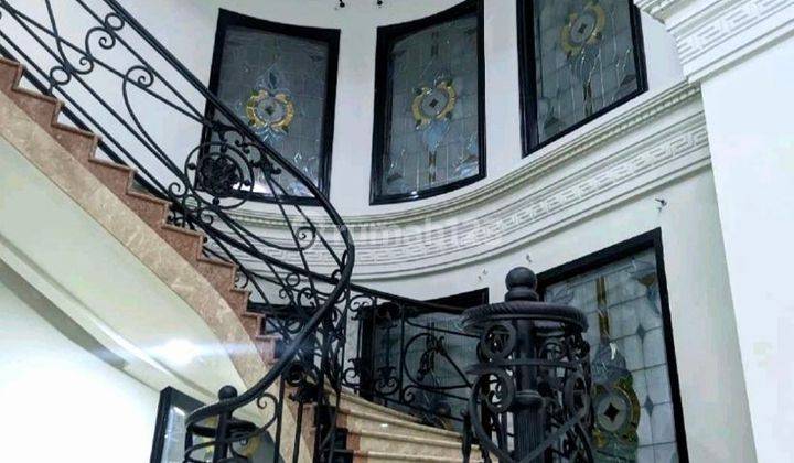 Rumah Mewah 2 Lantai Luas 1.585 M2 Di Menteng, Jakarta Pusat 2