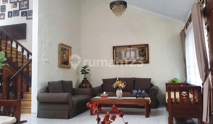 For Sale House Land 380 M2 / Building 457 M2 In Cempaka Putih, Central Jakarta