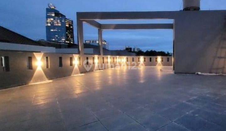 Rumah Baru 3 Lantai Ada Kolam Renang Di Kramat, Jakarta Pusat 1