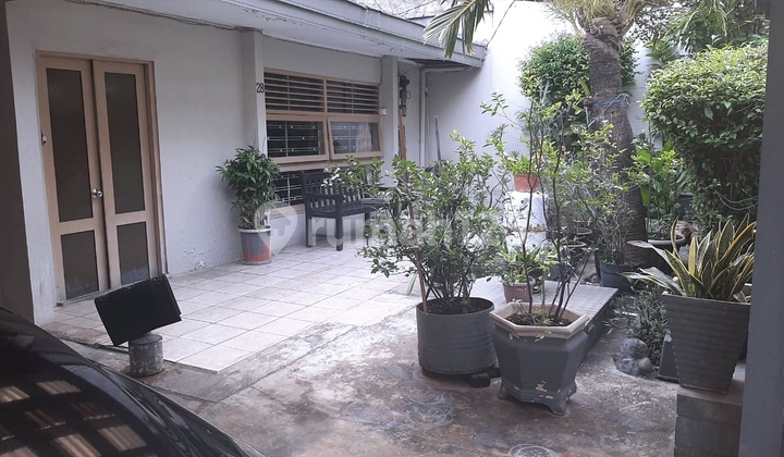 Rumah Lama Luas Tanah 420 M2 Cocok Utk Kost Di Mangga Besar, Jakbar