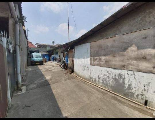 Rumah Usaha Bawah Njop Di Senen, Jakarta Pusat 1