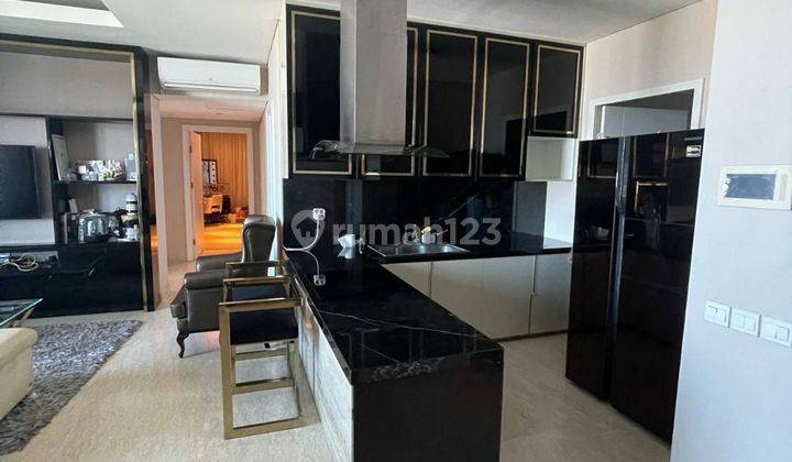 Dijual Apartemen Mewah  Voila Ciputra World Fully Furnished Dekat Tol 2