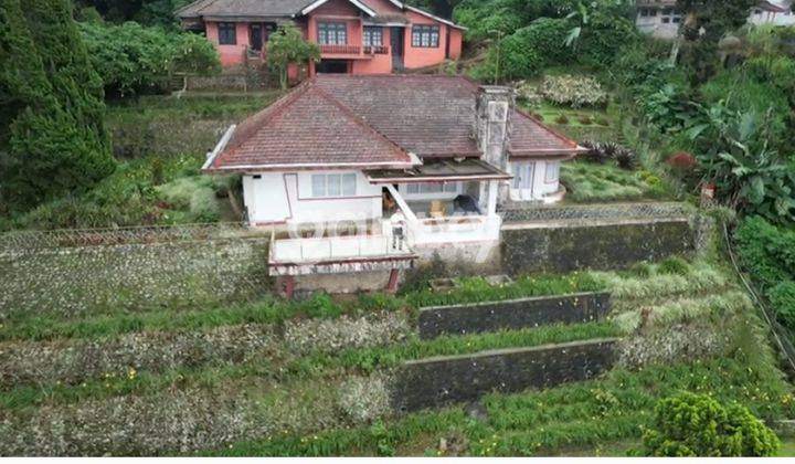 Villa Di Sarangan Magetan Menghadap Danau,Halaman Luas 2