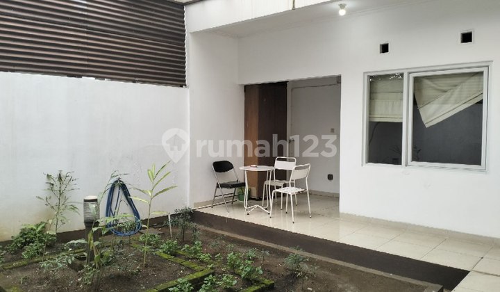 2-Storey Ready-to-Live Downslope House in Awiligar Cigadung, Bandung 2