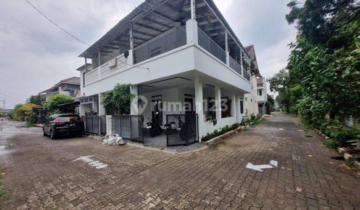 Rumah Hook 2 Lantai Bagus Sudah Renov Di Area Buah Batu 1