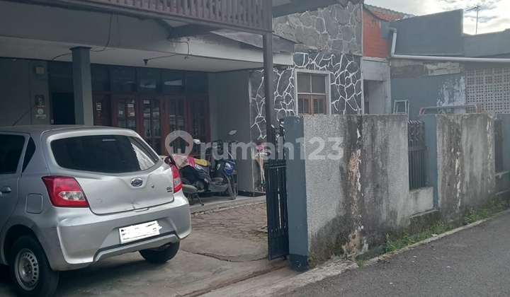 Affordable Move-In Ready House in Sekelimus, Buah Batu, Bandung