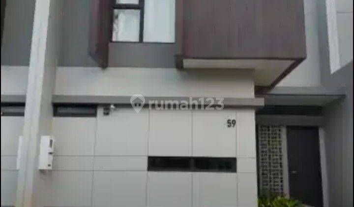 Rumah Full Furnishe Berkolam Renang di Summarecon Bandung 1