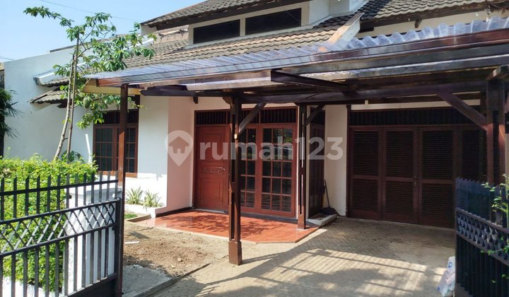 affordable strategic house in cihampelas wing bandung 2