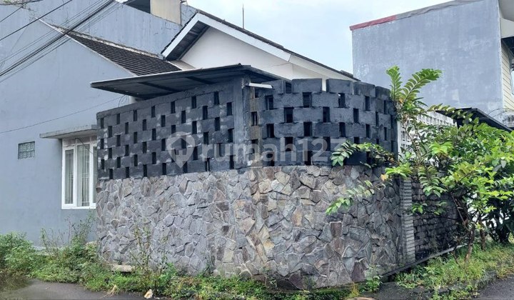 Rumah Hook 3 Lantai Ciwastra Residence Buah Batu Bandung Kota 2