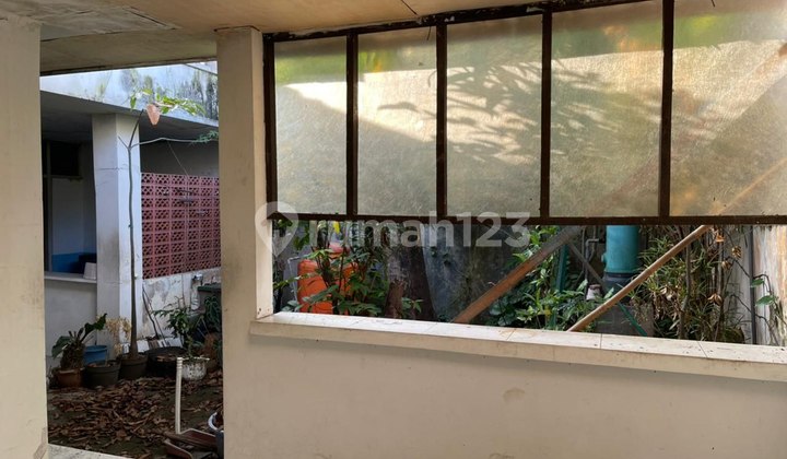 rumah lama dekat pusat perbelanjaan di arcamanik antapani bandung 2