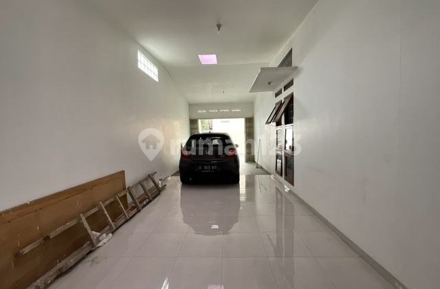 rumah bagus siap huni lokasi aktif di margahayu bandung  2