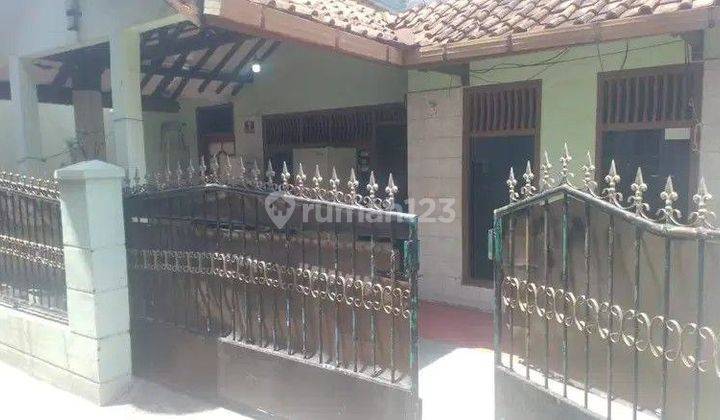 Rumah Lama Siap Huni SHM di Antapani Bandung Kota 1